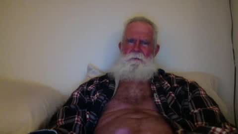 Snapshot of beardbushy chatting on 08/01/26, 07:07 beardbushy online show from 08/01/26, 07:07