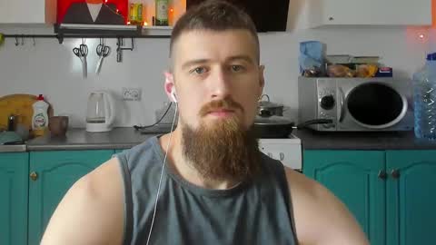 Zeus online show from 12/12/24, 09:15