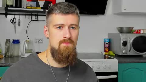 Zeus online show from 09/29/25, 06:57