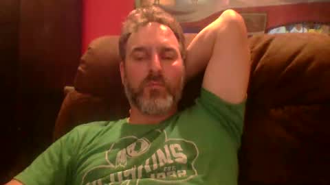 Snapshot of beardedambition chatting on 09/12/25, 02:44 beardedambition online show from 09/12/25, 02:44