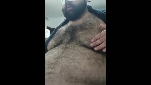 Beardychubby online show from 04/15/26, 08:32