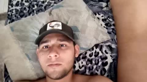 Jhon Tenjo and Sofi online show from 09/15/25, 09:15