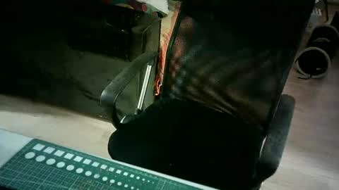 beartsmkr online show from 10/08/25, 03:04