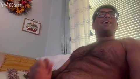 Snapshot of beastandbeauty0313 chatting on 10/21/25, 03:24 Beastandbeauty0313 online show from 10/21/25, 03:24