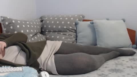 beatrice26 online show from 12/10/24, 05:22