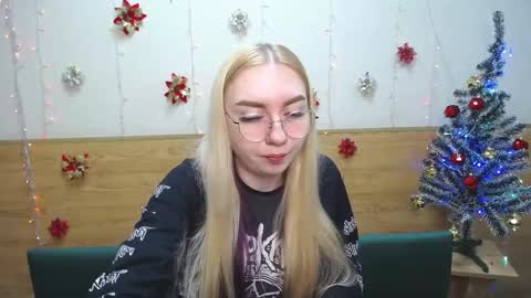 BeatriceFlyy online show from 01/20/25, 09:24