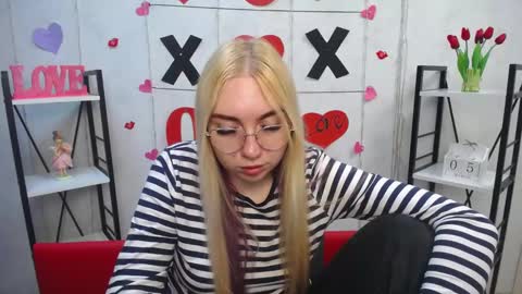 BeatriceFlyy online show from 03/05/25, 09:27