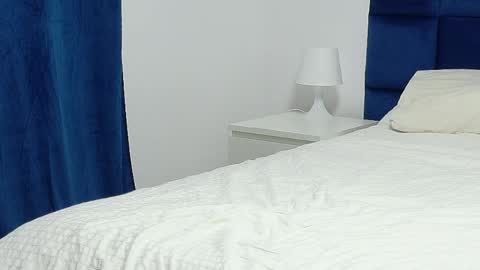 Beatrice online show from 03/25/26, 05:30