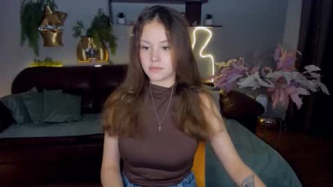 BeatriceWild online show from 11/13/25, 11:31