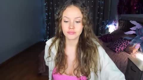 Snapshot of beatricewild chatting on 01/18/26, 11:14 BeatriceWild online show from 01/18/26, 11:14