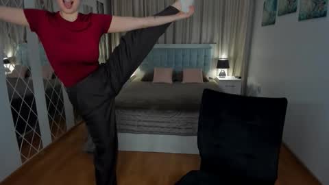 Snapshot of beatricewild chatting on 03/03/26, 11:16 BeatriceWild online show from 03/03/26, 11:16