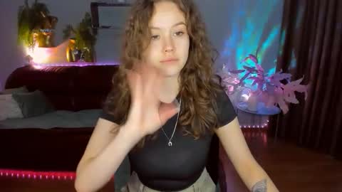 BeatriceWild online show from 04/25/26, 10:40