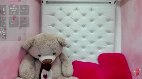 beautiful__brunette online show from 02/14/26, 12:24