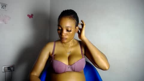 Snapshot of beautiful_moanna chatting on 04/23/26, 09:28 moanna online show from 04/23/26, 09:28