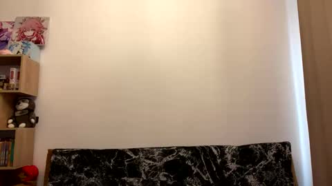 Nik online show from 03/10/26, 06:40