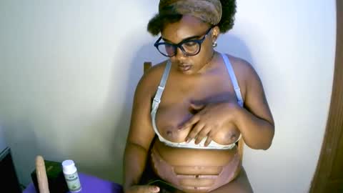 beautifulpeach2 online show from 02/01/25, 12:29