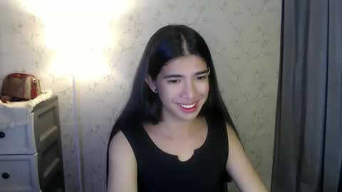 TRIXIE online show from 02/03/26, 08:03