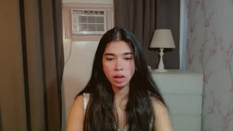 TRIXIE online show from 04/08/26, 02:55