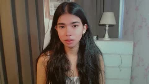 TRIXIE online show from 04/12/26, 02:16