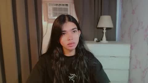 TRIXIE online show from 04/13/26, 02:17