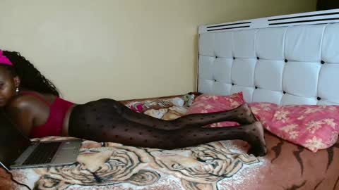 Beauty And The Beast online show from 11/27/25, 07:32