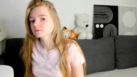 Juli online show from 02/04/26, 03:45