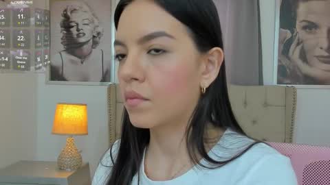 Ariana Reyes online show from 03/03/26, 12:22