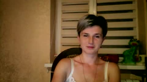 BeautyKsenia online show from 10/21/25, 07:25