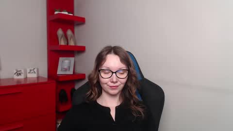 Zoe online show from 03/06/25, 07:57