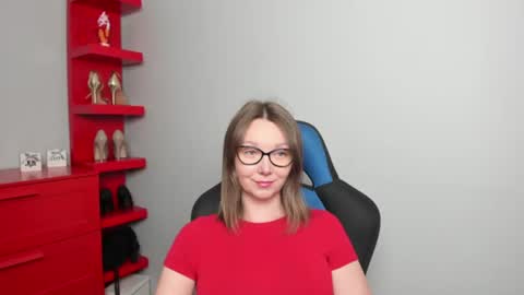 Zoe online show from 06/16/26, 05:32