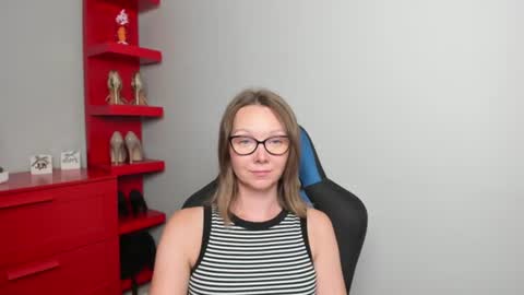 Zoe online show from 07/17/26, 06:20