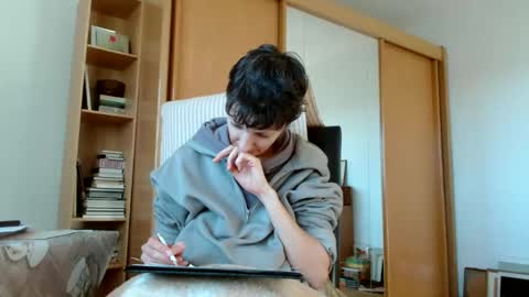 Snapshot of bebacksooon chatting on 02/23/25, 02:04 Raluca online show from 02/23/25, 02:04