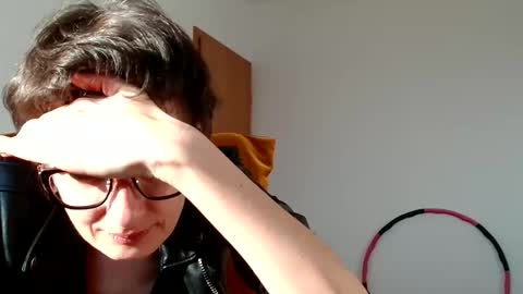 Snapshot of bebacksooon chatting on 03/08/26, 02:32 Raluca online show from 03/08/26, 02:32