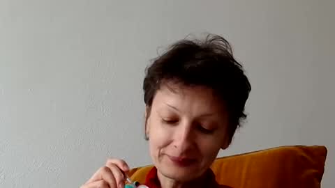 Snapshot of bebacksooon chatting on 03/24/26, 03:06 Raluca online show from 03/24/26, 03:06