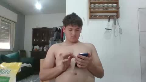 Snapshot of bebote0020 chatting on 10/06/25, 06:27 bebote0020 online show from 10/06/25, 06:27