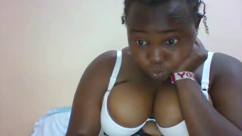 bebswee21 online show from 01/18/26, 05:06