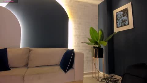 Am Becca online show from 02/09/25, 01:22