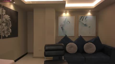 Am Becca online show from 11/24/25, 08:30