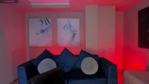 Am Becca online show from 11/26/25, 06:53