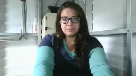 beccabee37 online show from 01/17/26, 03:50