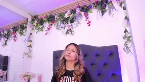beccamilanni online show from 01/09/25, 12:52