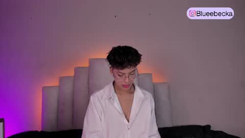 Beecckkkaaa online show from 07/22/26, 12:41
