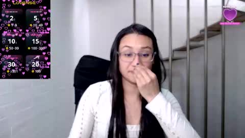 Snapshot of beckdymon chatting on 10/08/25, 07:00 Daniela online show from 10/08/25, 07:00