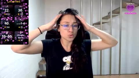 Snapshot of beckdymon chatting on 10/10/25, 12:20 Daniela online show from 10/10/25, 12:20