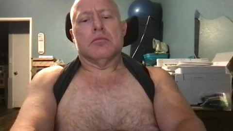 Snapshot of beckster040 chatting on 07/08/26, 05:34 beckster online show from 07/08/26, 05:34
