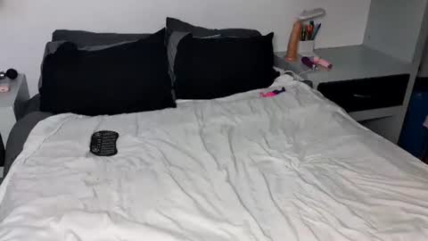 BECKY BOO  online show from 02/25/25, 04:46