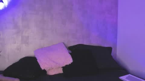 becky__g online show from 12/19/25, 10:17