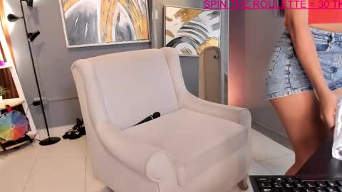 Victoria  online show from 05/02/26, 10:53