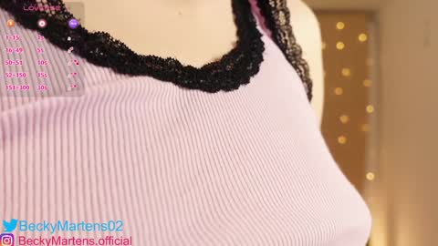 BeckyMartens come join me on    while im offline here  online show from 01/24/25, 06:24