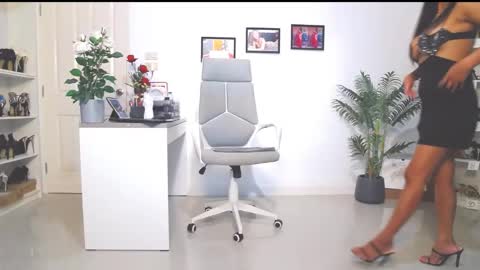 Bee if you ever see the girl who can take 12 inch all the way inside the ass try me online show from 03/09/25, 03:54